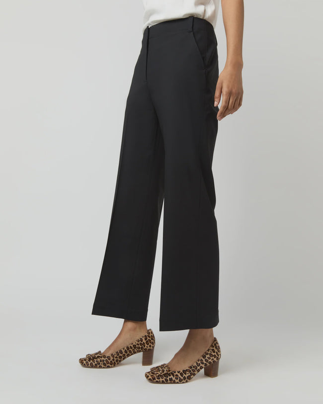 AM Black Cropped Trousers