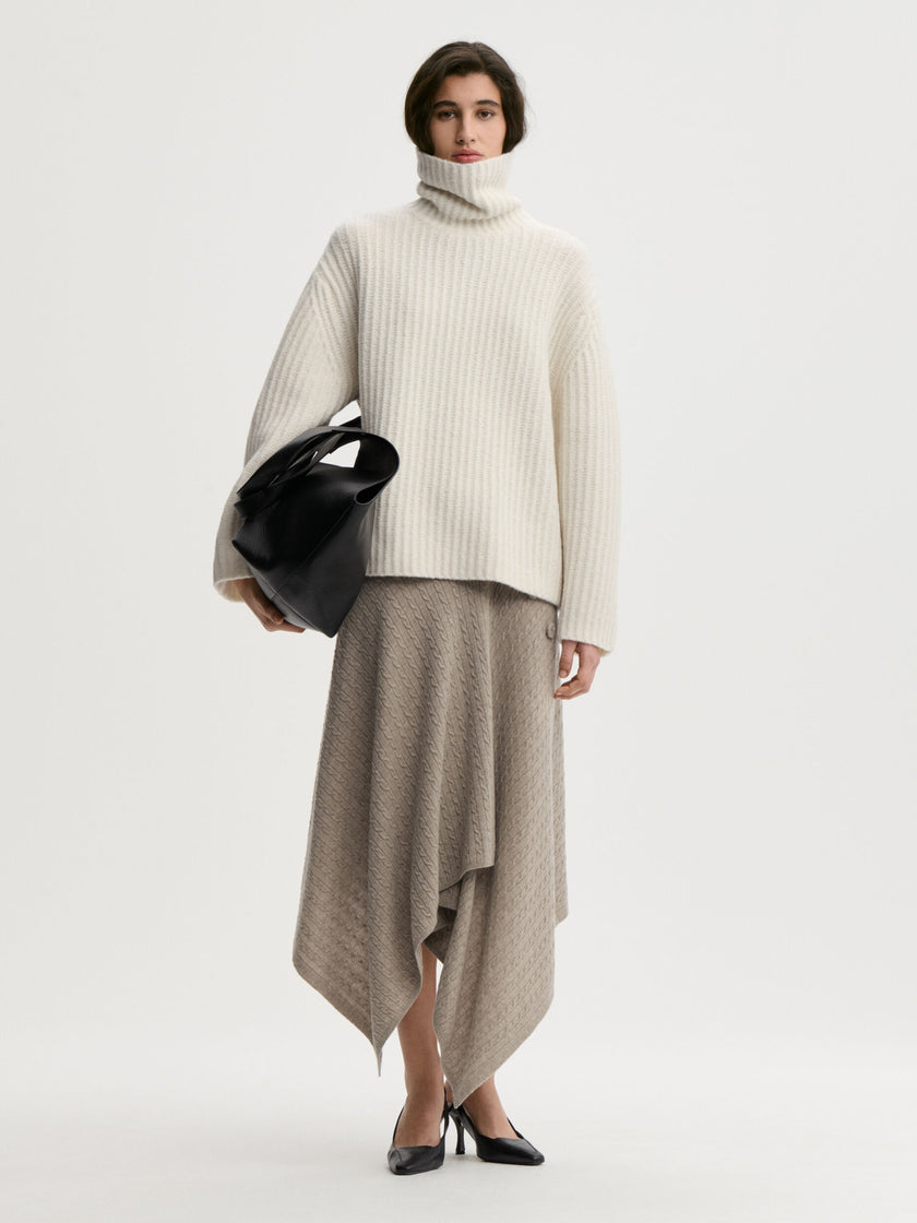 MAL Turtleneck Elongated Sweater