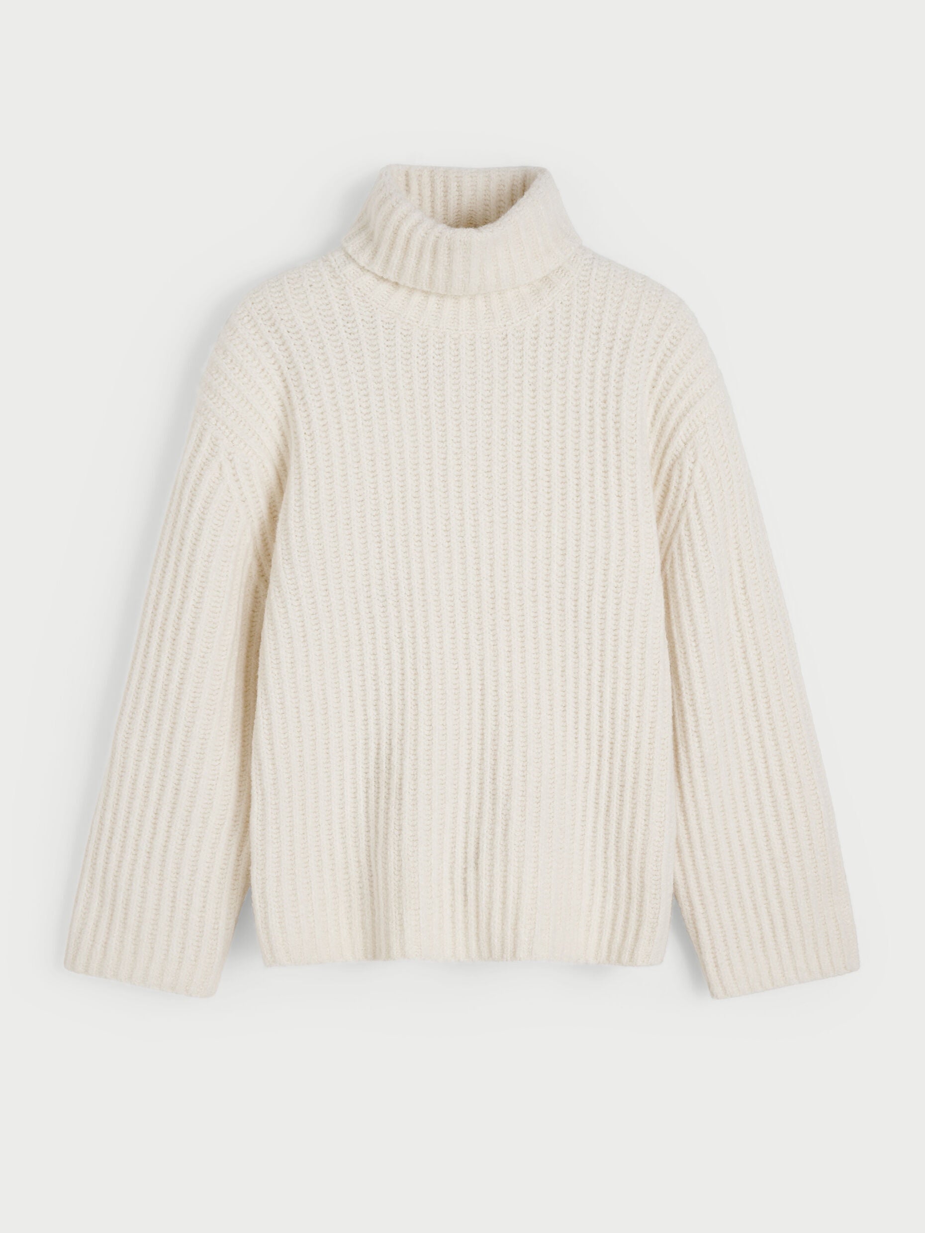 MAL Turtleneck Elongated Sweater