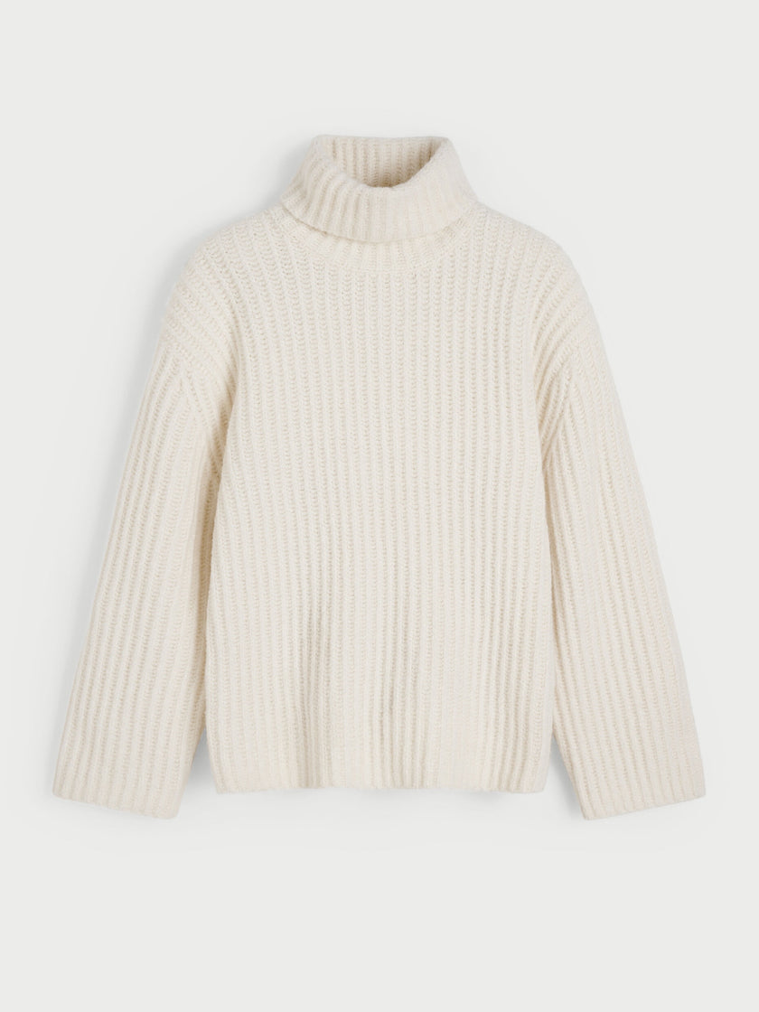 MAL Turtleneck Elongated Sweater