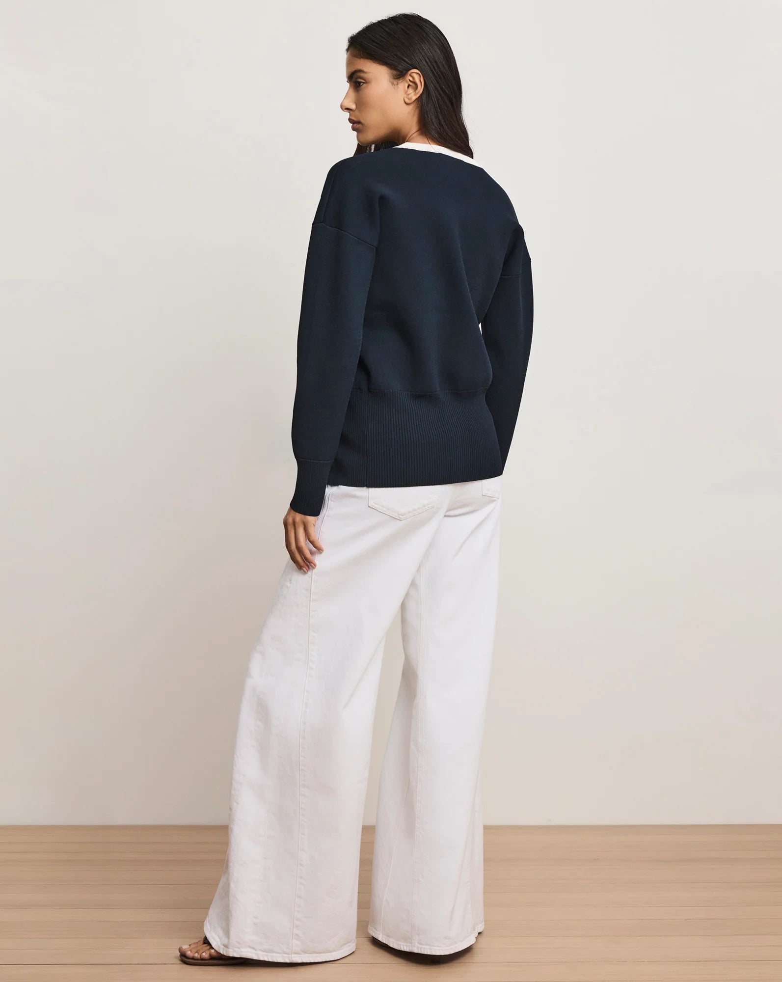 VER Contrast Trim Cardigan