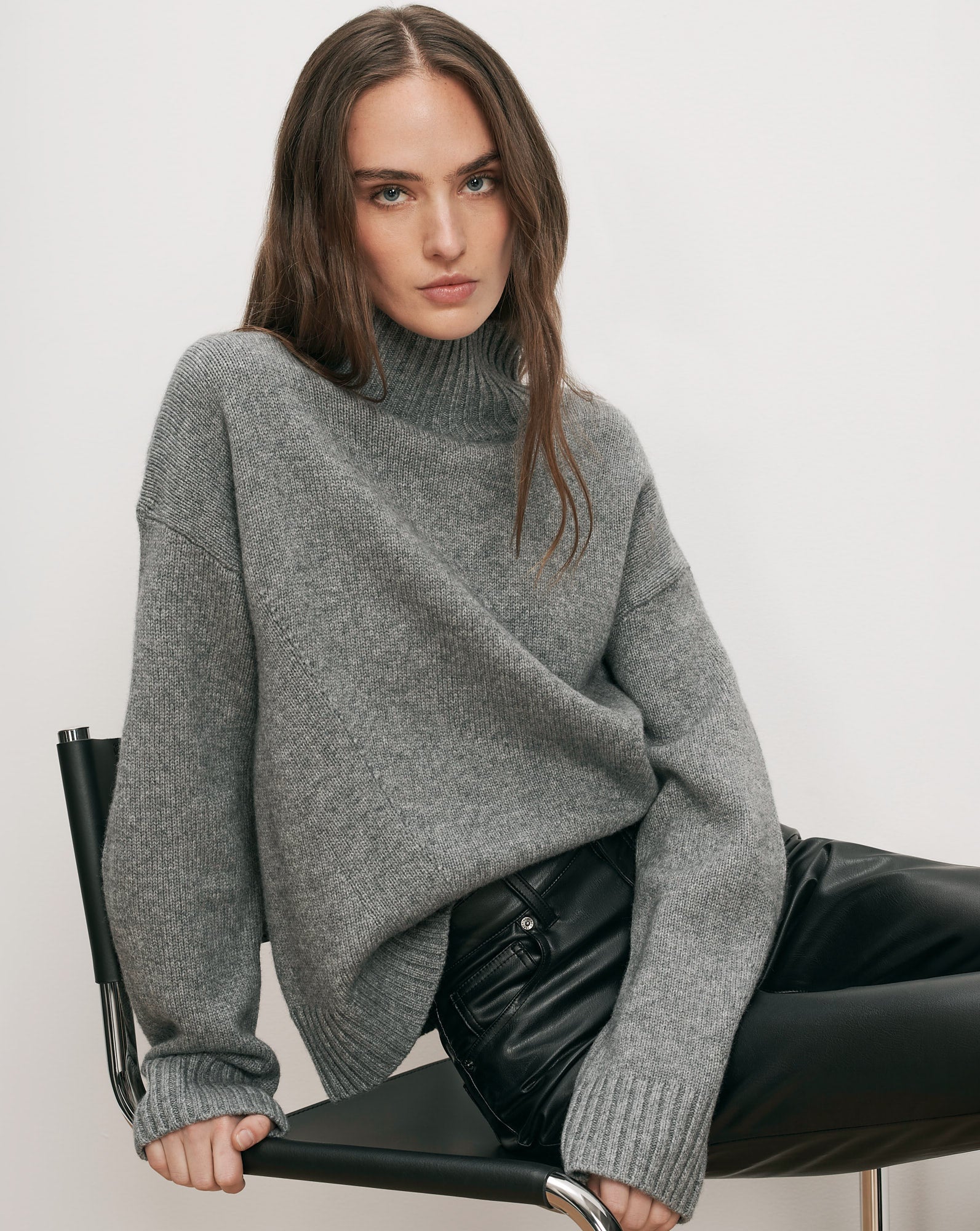 VER Mock Neck Knit Pullover