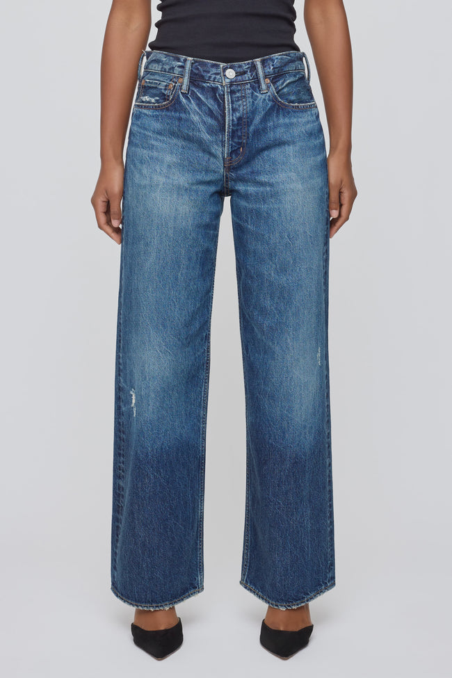 MOU Loose Straight Jeans