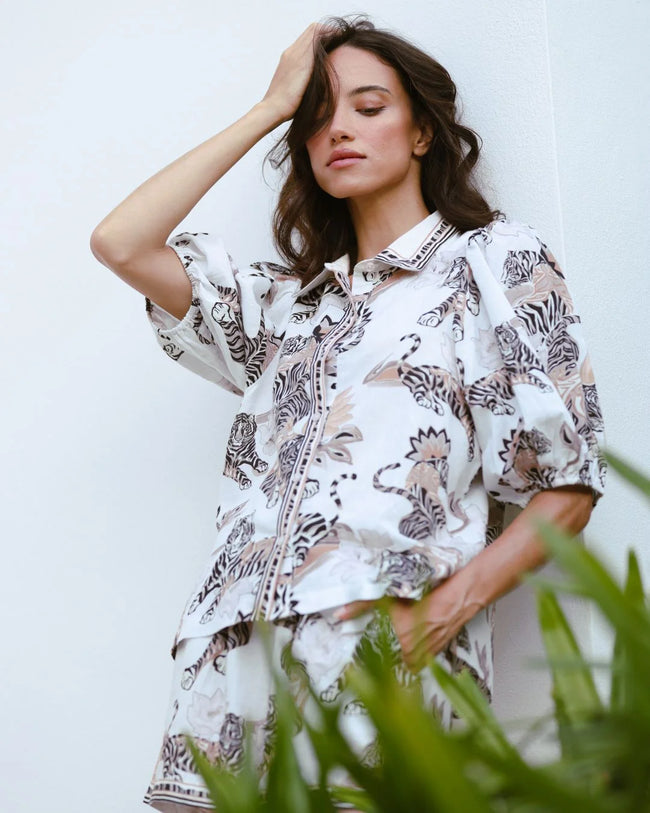 LAS Tiger Balloon Sleeve Shirt