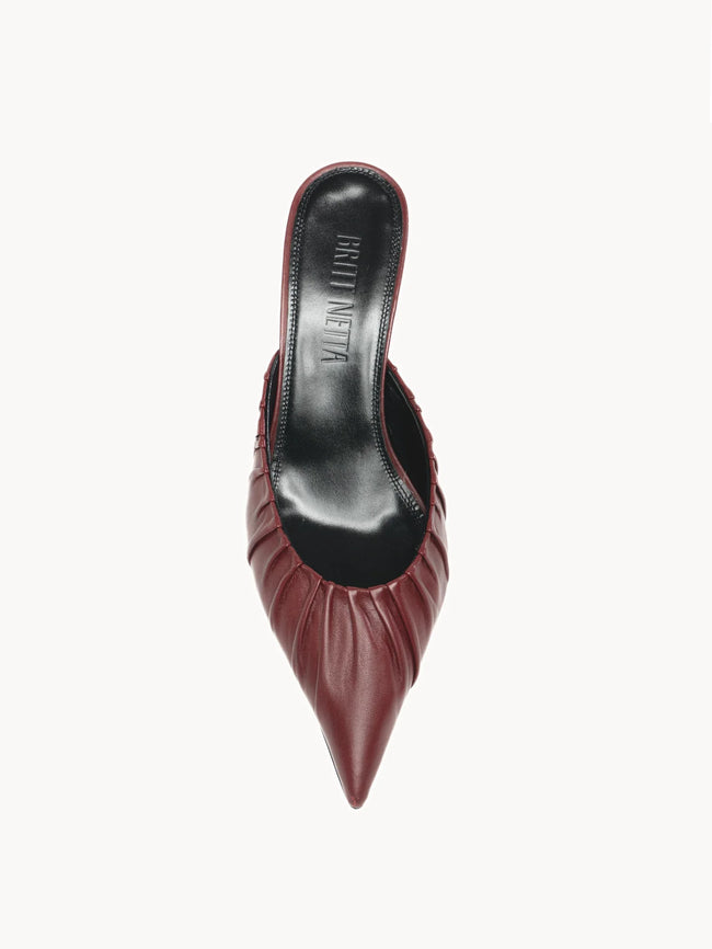 BN Pointed Toe Leather Mule