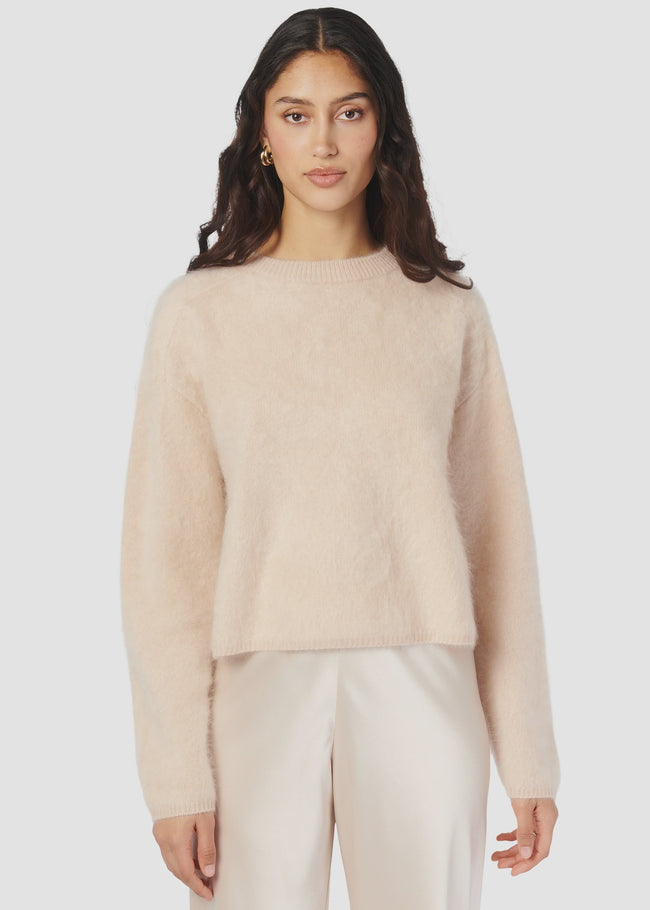 CAM Fluffy Cashmere Sweater