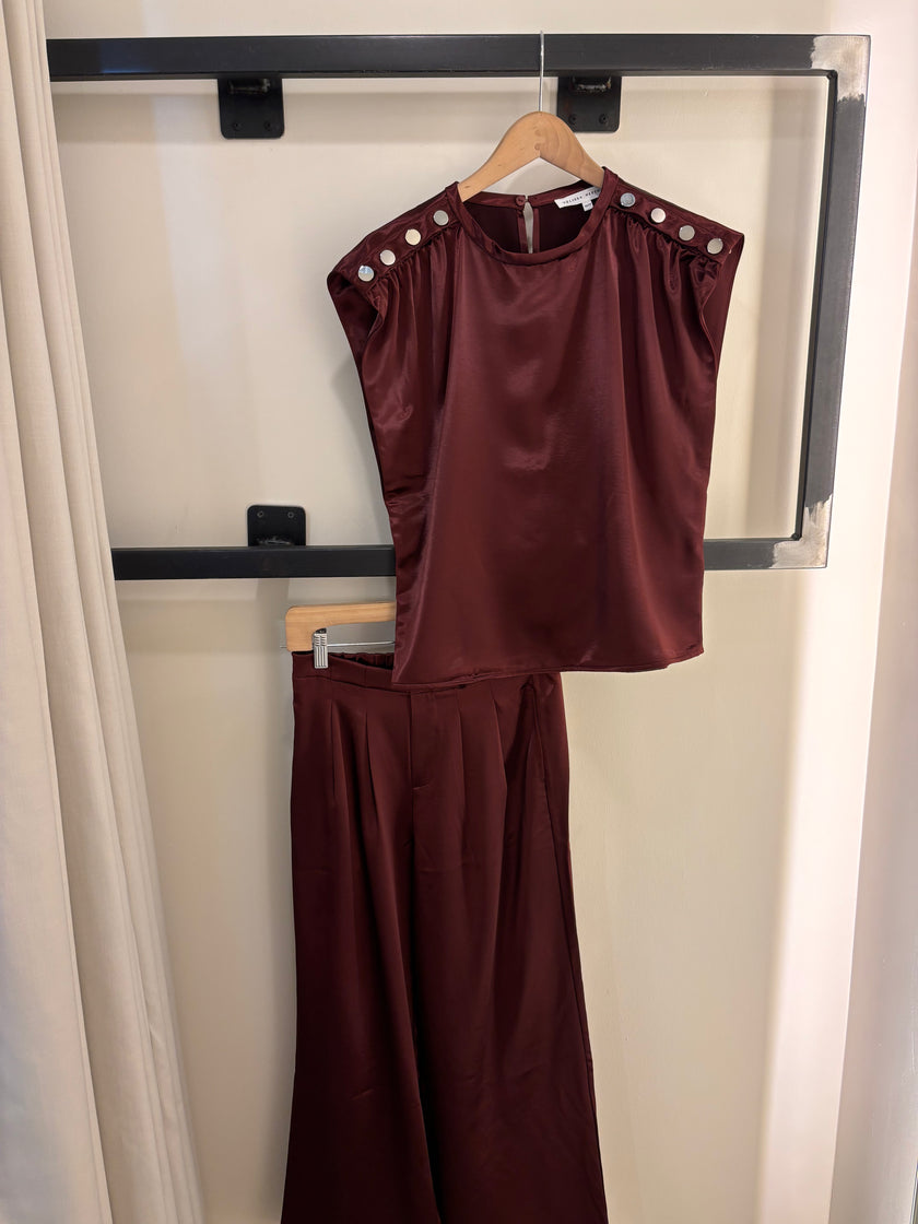 MN Silky Burgundy Set