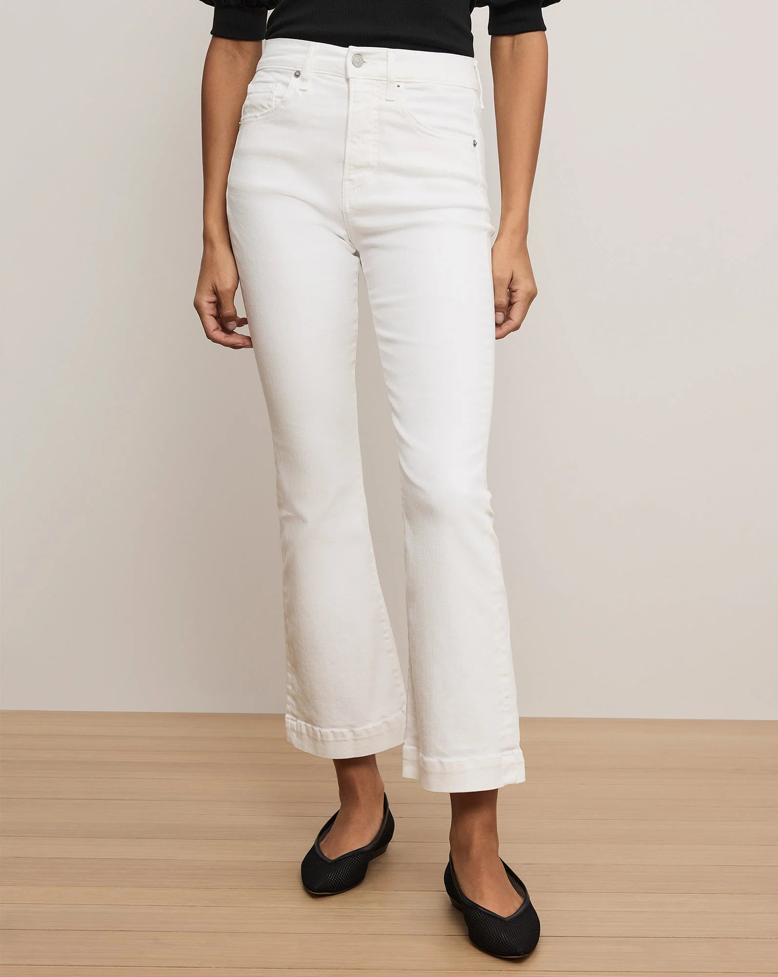 VER High Rise Flare Jean White
