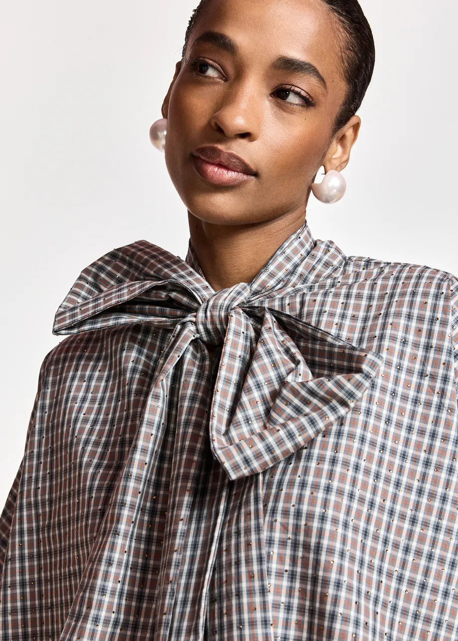 ESS Plaid Tie Top
