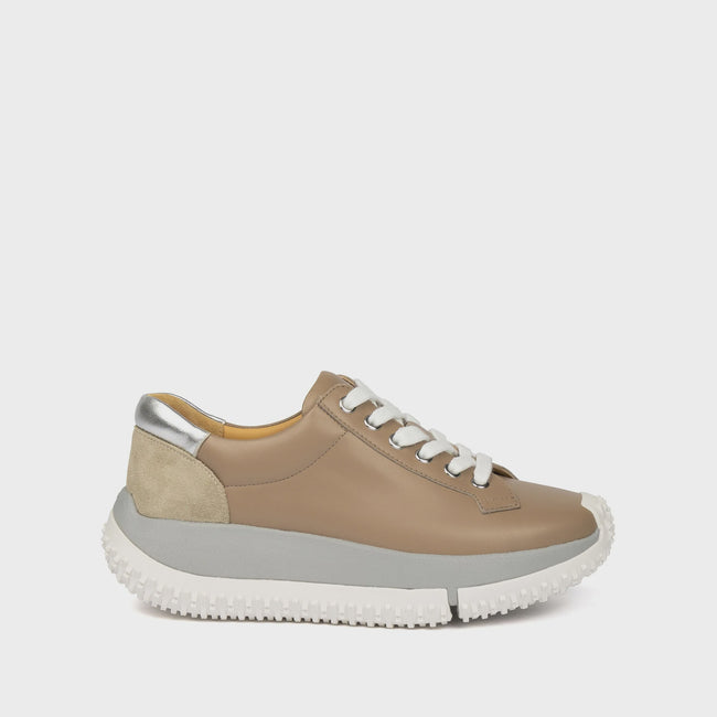 4C Platform Sneaker Beige