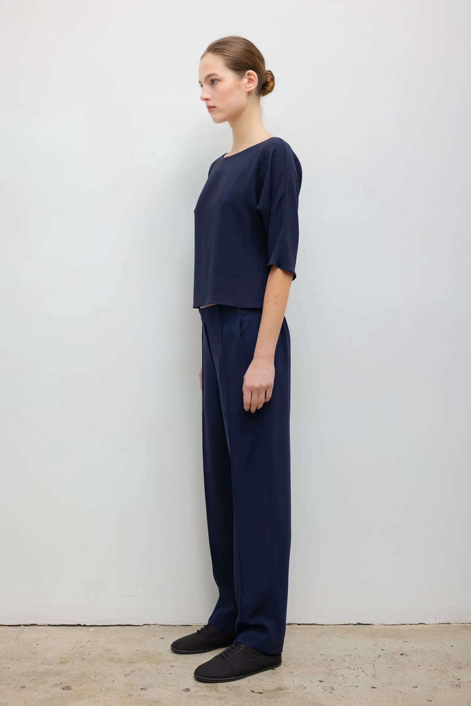 LES Crepe Pull On Trousers