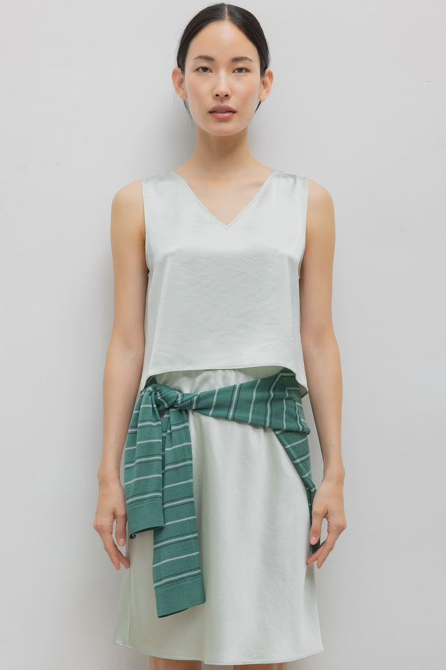 LES V Neck Silky Tank