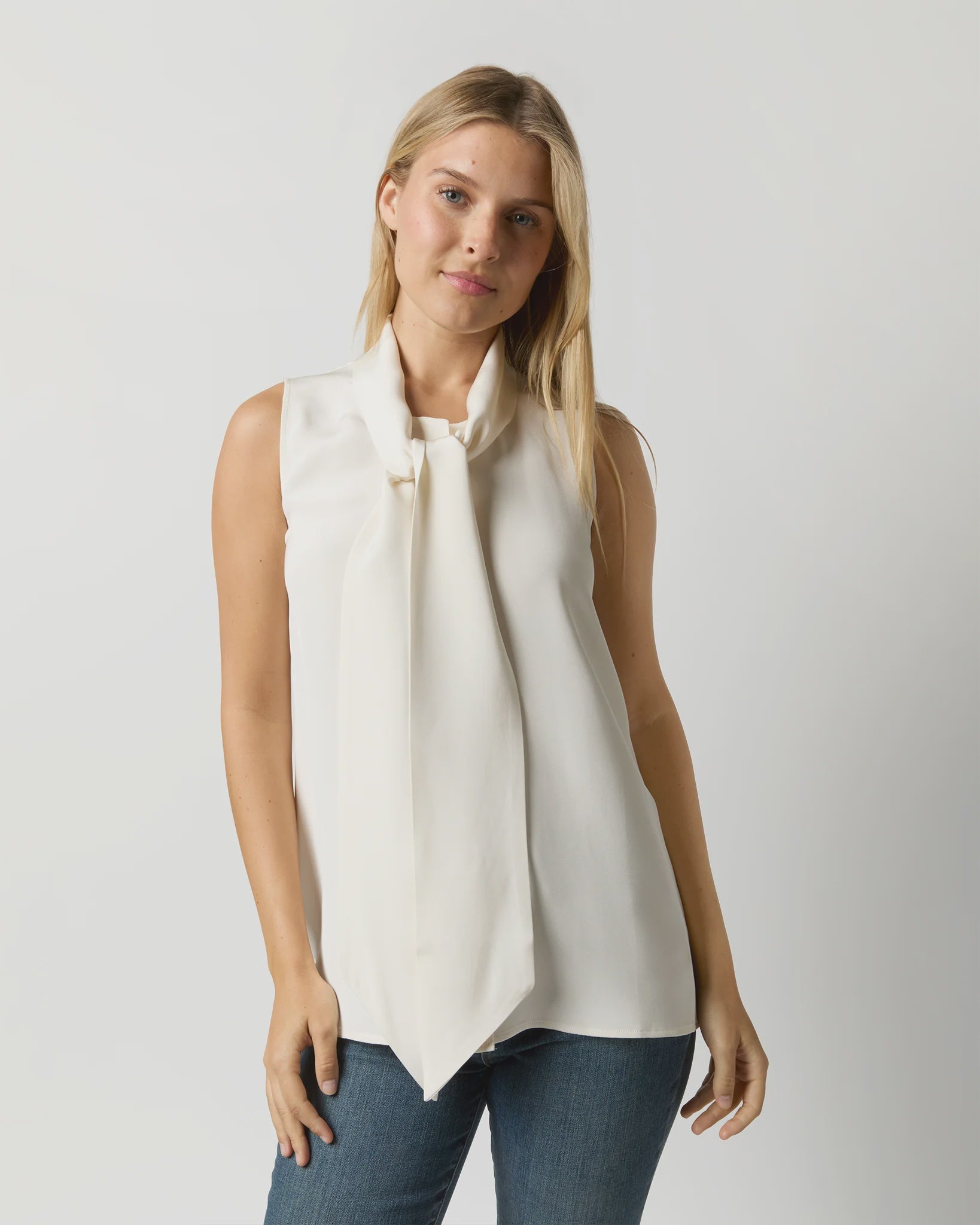 AM Sleeveless Silk Crepe Tie Blouse