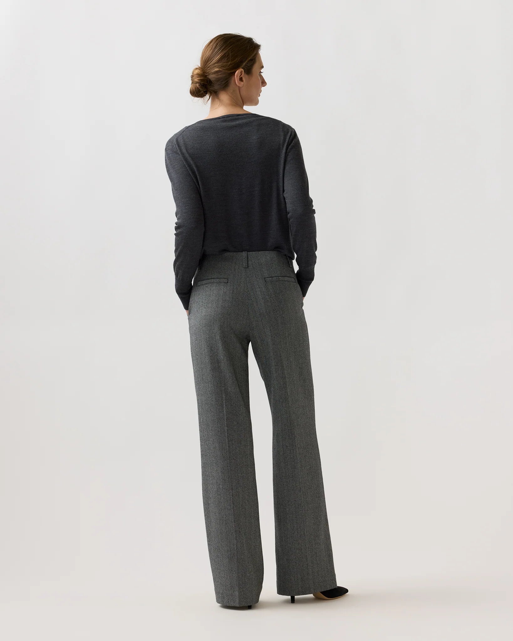 AM Herringbone Trouser