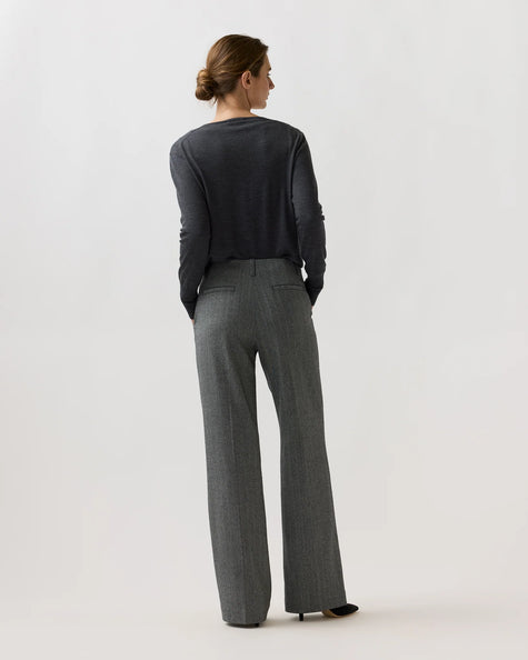 AM Herringbone Trouser