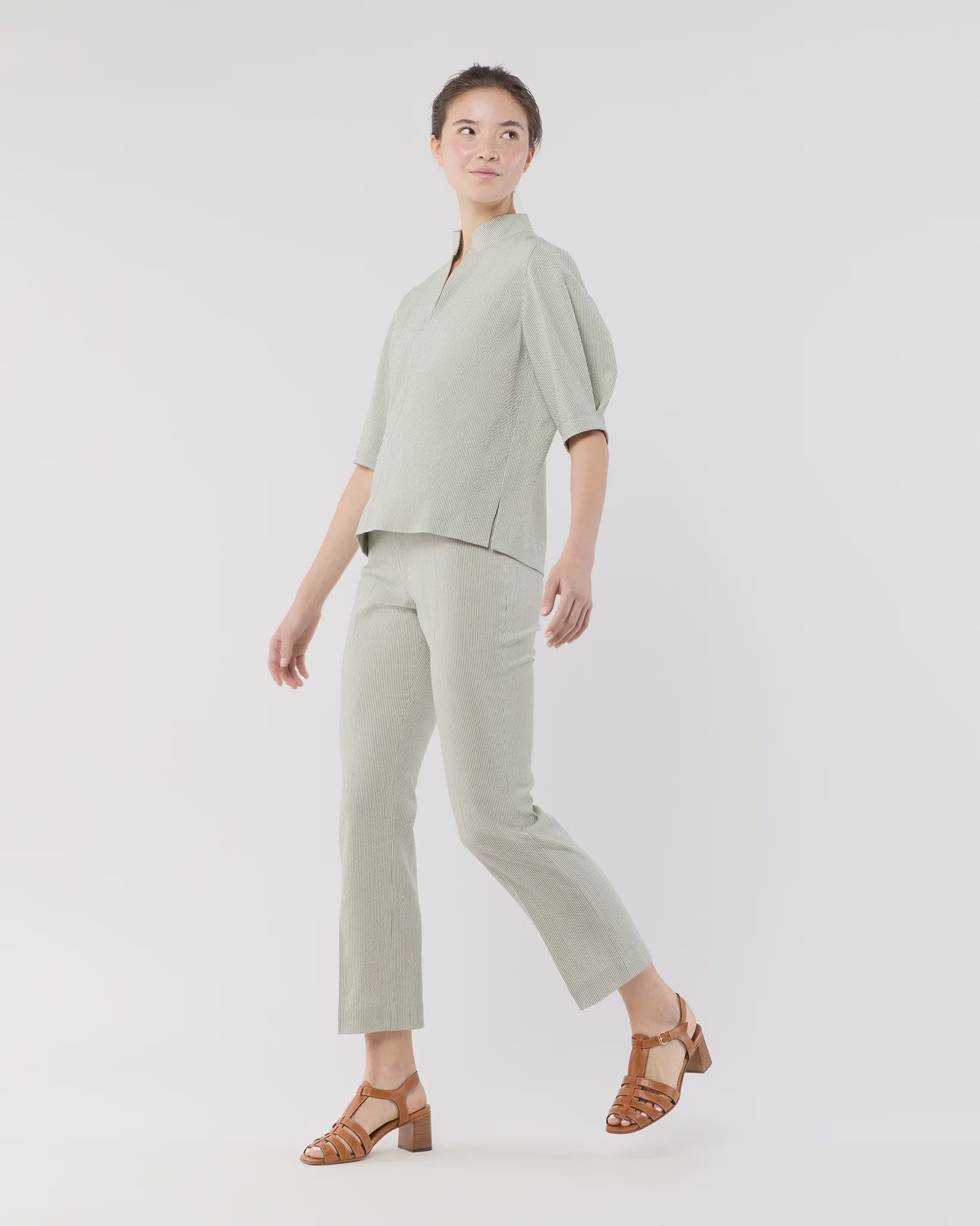 AM Sage Seersucker Pant