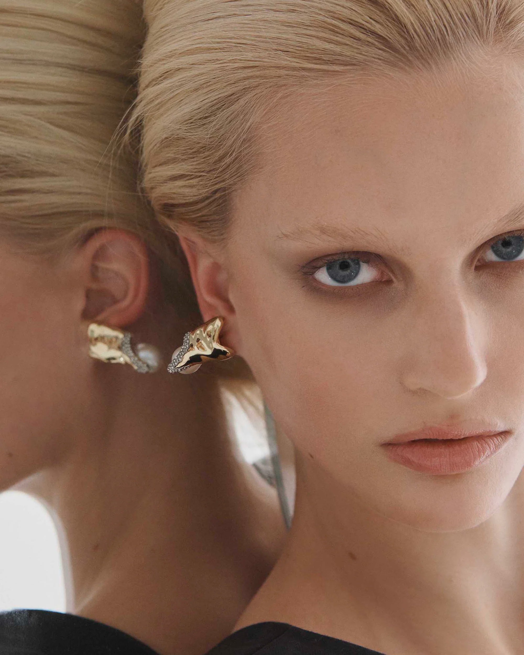 DEM Melted Pearl Earrings