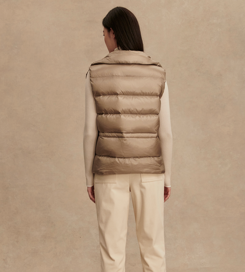 VAR Light Down Puffer Vest