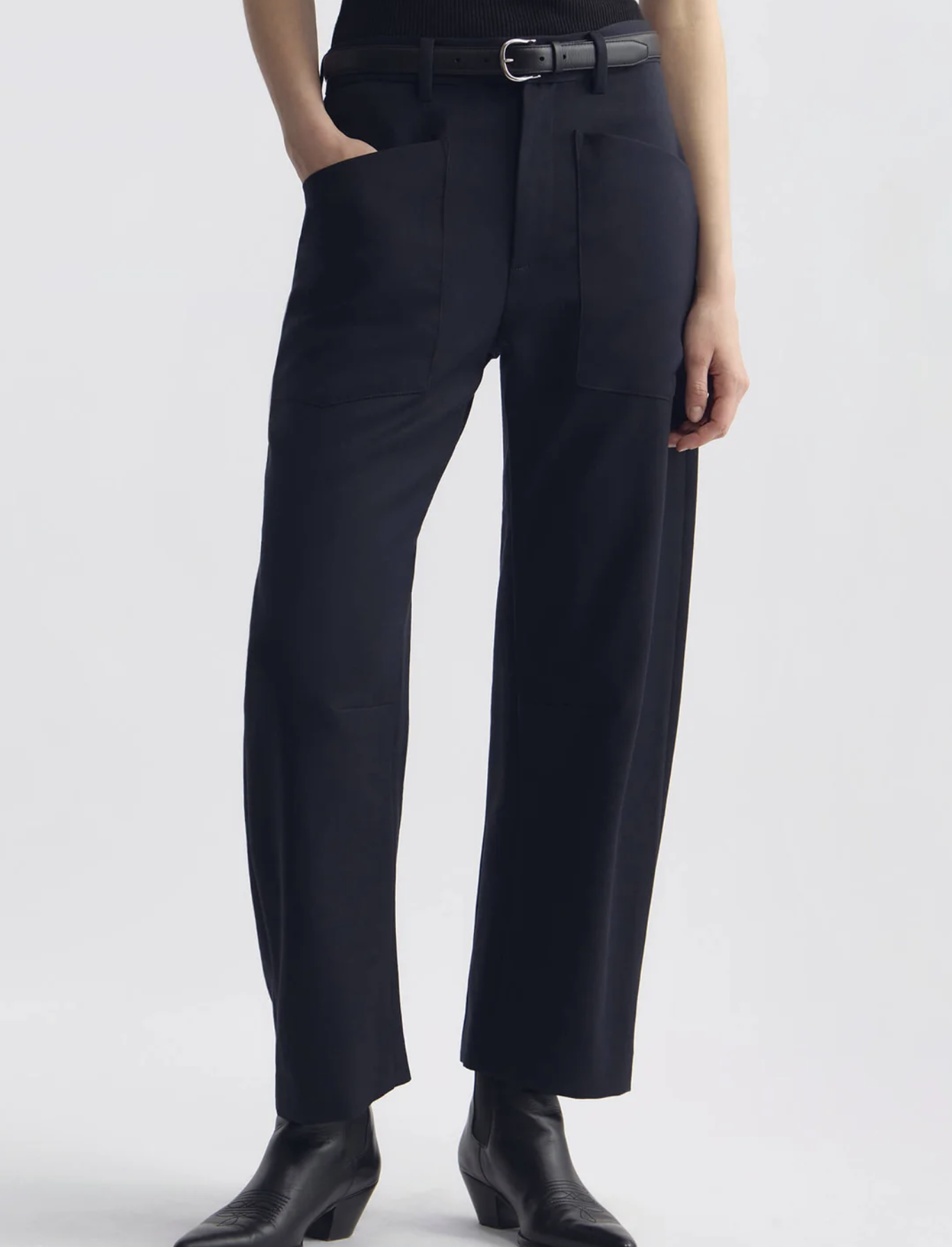 NIL Wool Barrel Pant
