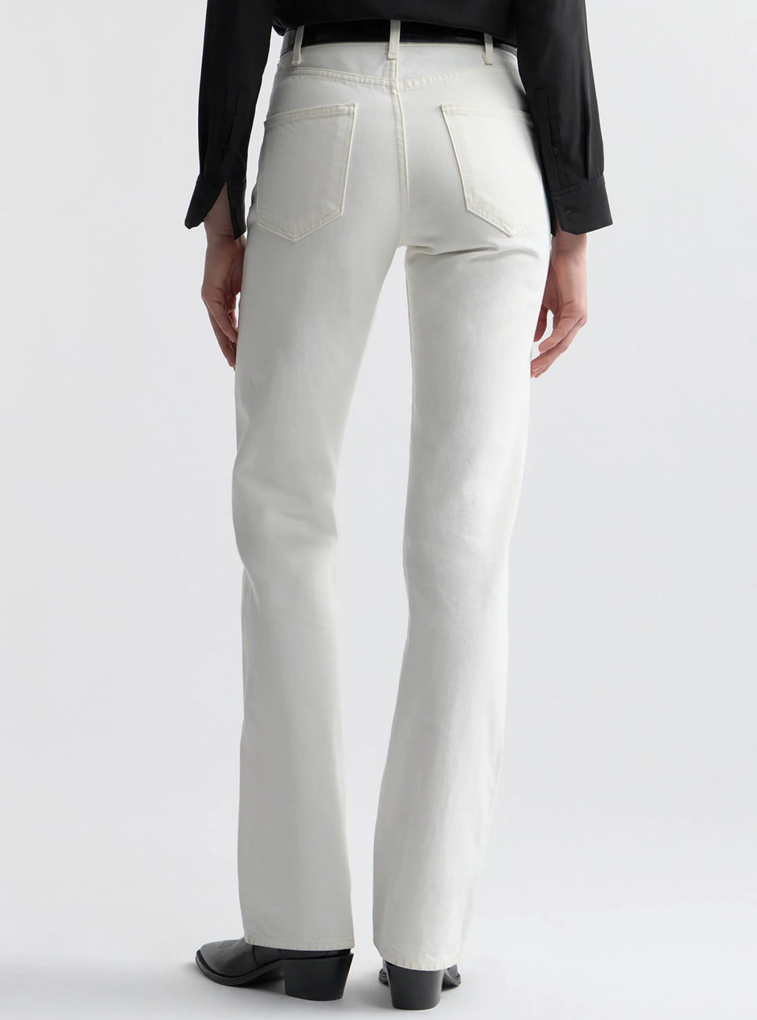 NIL Straight Cut Ivory Jean