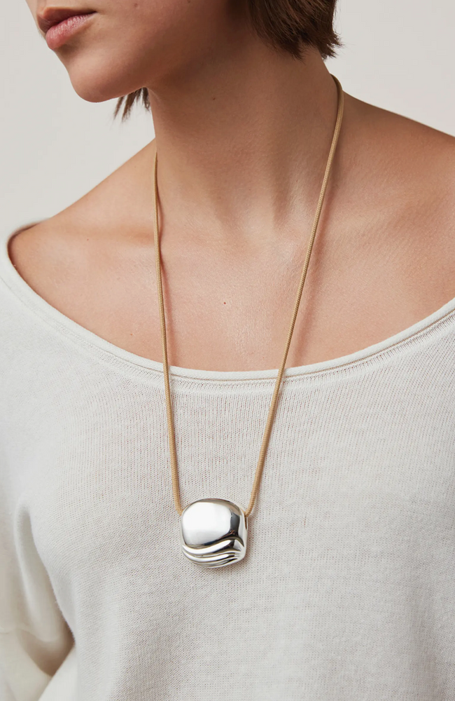 JEN Rope Ripple Pendant Necklace