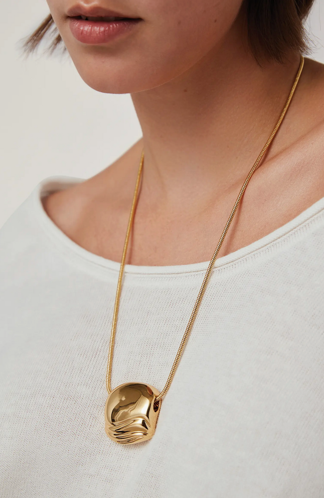 JEN Ripple Pendant Necklace