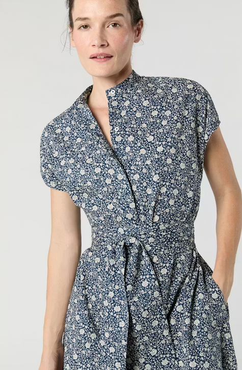 AM Belted Buttondown Shirtdress