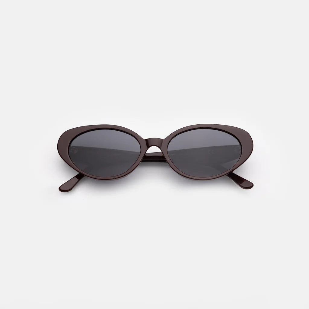 ILL 90s Oval Sunglasses