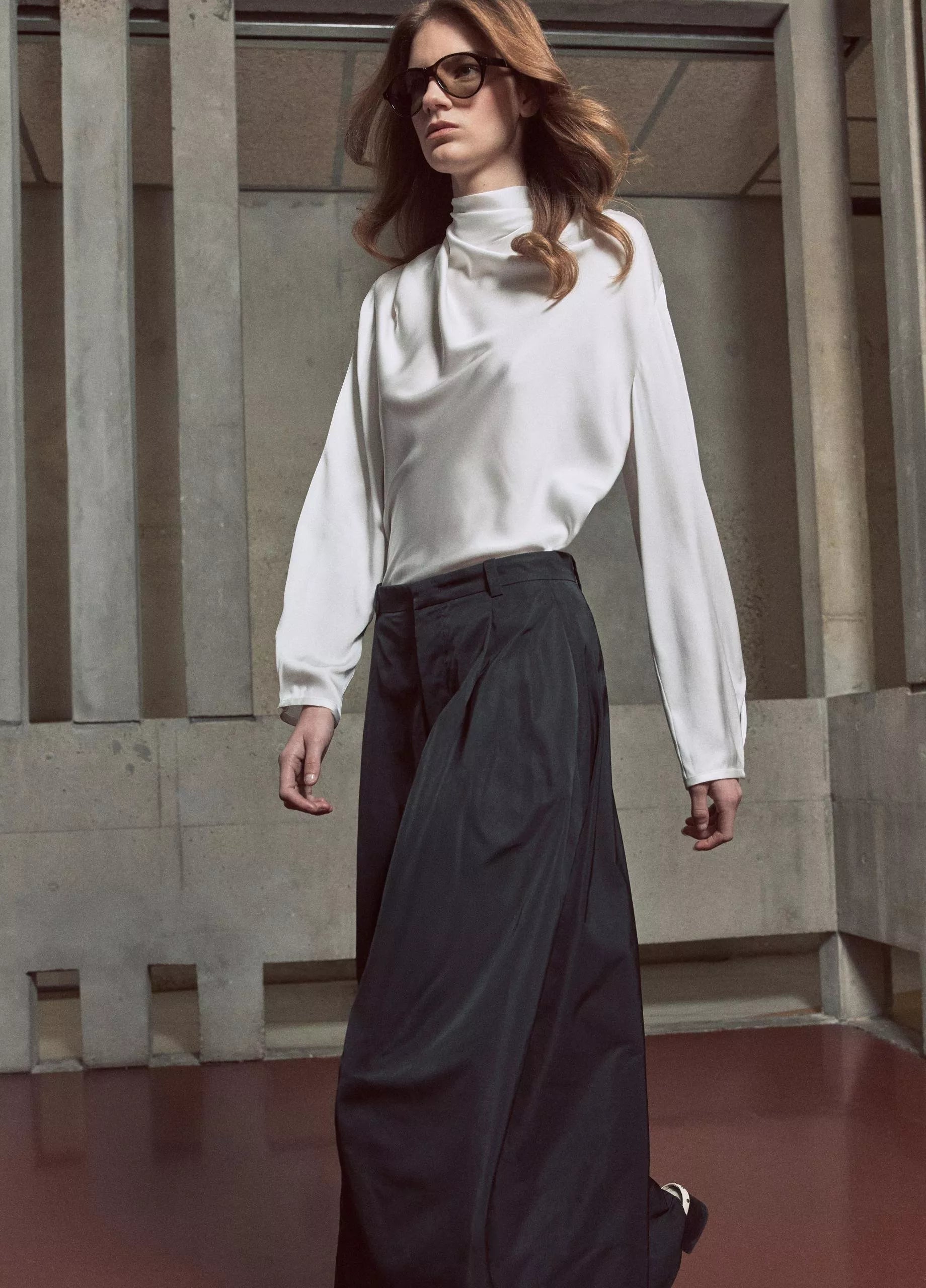 VIN Draped Long Sleeve Top